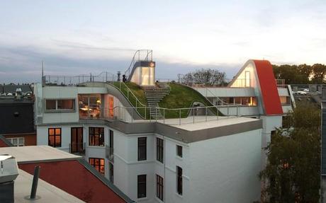 Really%20neat%20rooftop%20with%20a%20playground%20in%20Denmark