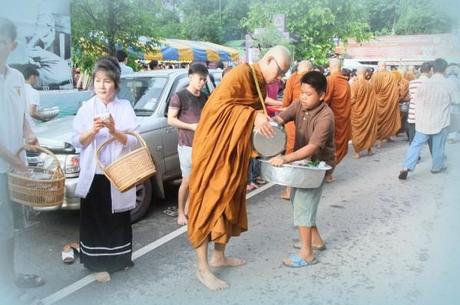11 et 12 juillet 2014. Udonthani : Asanha Bucha et Khao Pansa (Fêtes religieuses) DSCF8617