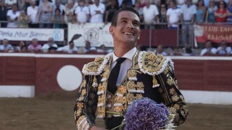 MONT DE MARSAN : FAENON DE DUFAU ET ESTOCADES DE MANZANARES. DSC04335