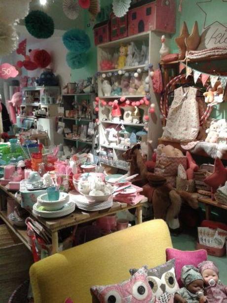 Direction la maternelle… Direction la retraite ! Les deux extrêmes… boutique-paris-lepetitsouk