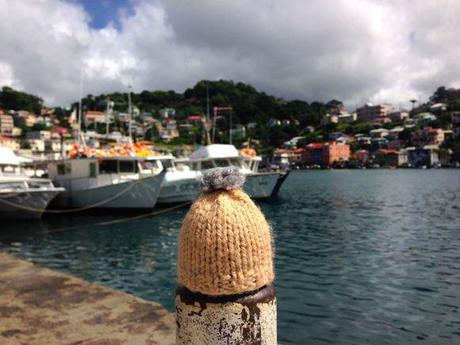 globe-t-bonnet-voyageur-travelling-winter-hat-GrenadaB