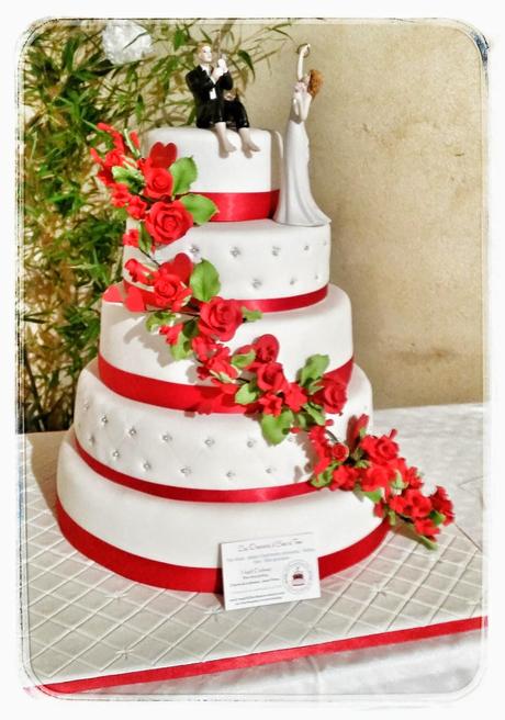 Wedding Cake rouge et blanc