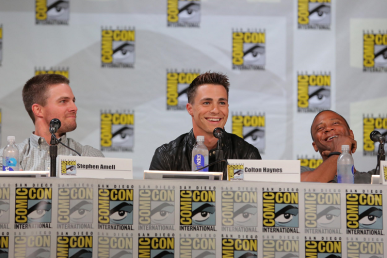 Présence des acteurs d’Arrow au Comic-Con