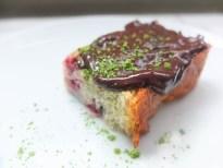 Cake aux framboises et thé matcha Cake aux framboises et thé matcha