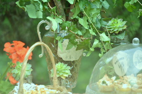 Woodland Vintage Sweet Table Woodland Vintage Sweet Table