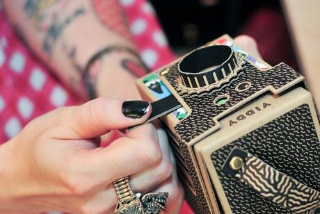 PHOTOGRAPHIE : Viddy l’appareil photo en carton PHOTOGRAPHIE : Viddy l’appareil photo en carton