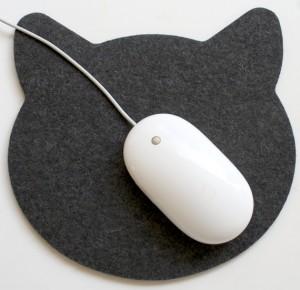 Le Monde de la Lune ! Le Chat vu par la Lune en Scorpion du jour sur Etsy felt planet