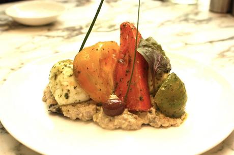 Déclinaison de tomatestapenade d'aubergines, mozarella du buffala © P.Faus Déclinaison de tomatestapenade daubergines mozarella du buffala © P.Faus