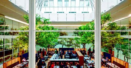 La Table de La Grande Epicerie de Paris plan large - copie La Table de La Grande Epicerie de Paris plan large copie