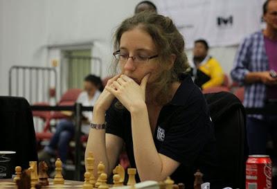 La Française Marie Sebag annule face à la championne du monde d'échecs Hou Yifan lors de la ronde 9 - Photo © site officiel