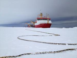En plein hiver arctique, pendant 19 heures, une coupure de courant à mis hors service le chauffage de la station scientifique Halley au pôle Sud.