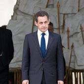 Les chiens de Nicolas Sarkozy ont vandalisé un salon de l'Elysée