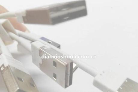 L'iPhone 6 pourrait bénéficier de la prochaine technologie USB 3.1 et se recharger au moyen d'un câble réversible et symétrique.