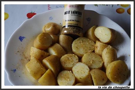 POULET A LA BROCHE POMMES DE TERRE AUX EPICES poulet broche p de t-1205