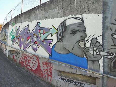 Des graffitis à Balexert DSC00358-sssssssss.jpg