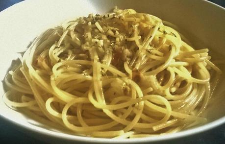 Spaghetti aglio e olio (à l'ail et à l' huile d'olive) spaghetti à l'ail et huile d'olive