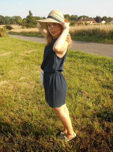 A bicyclette... A bicyclette...