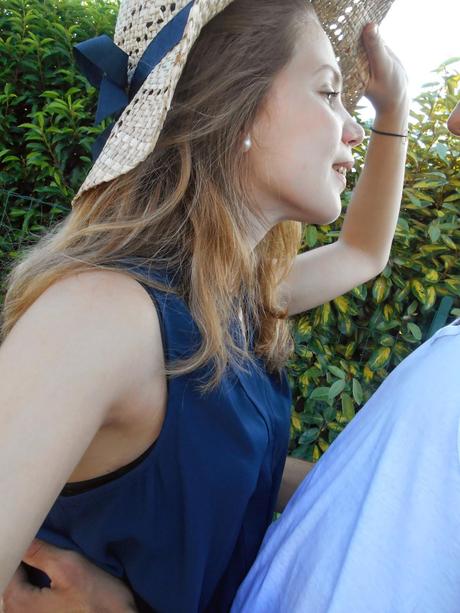 A bicyclette... A bicyclette...