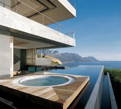 Cliffside-St-Leon-10-Bachelor-Pad-in-South-Africa-5