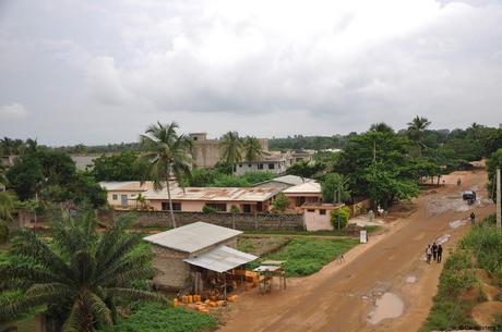 Ouidah : vestiges d’un périple initiatique Vue du haut d’un étage de la ville de Ouidah