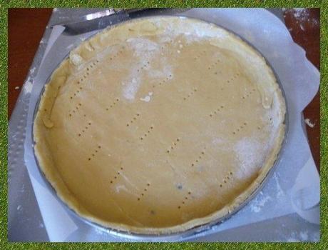 Tarte crumble aux prunes Cliquer sur les flèches