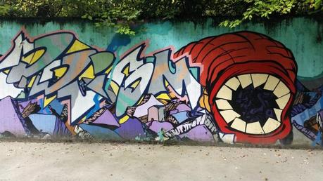 Des graffitis à Satigny, un pur bonheur! 2014-08-30 00.10.13.jpg