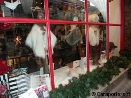 Pas toujours évident d’établir la frontière du kitsch et du vintage. Chacun peut s’en faire sa propre idée Londres, le paradis des fans de mode