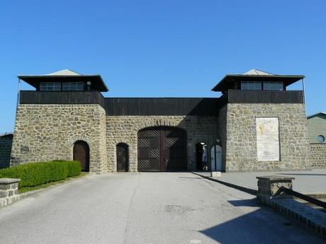 Pour l'instant, Mauthausen n'est pas devenu un site touristique Mauthausen : ce camp sorti de nulle part