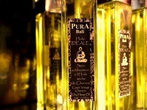 PURA Bali, l'huile sèche de chanvre. PURA Bali, l'huile sèche de chanvre.