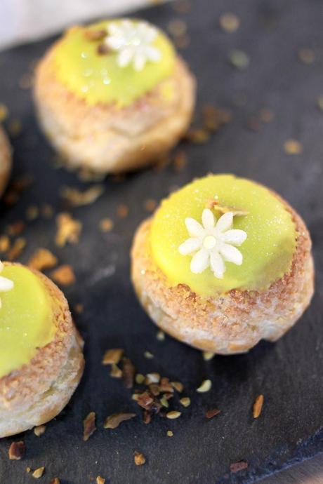 Choux à la pistache Choux à la pistache