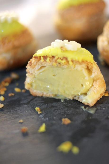 Choux à la pistache Choux à la pistache