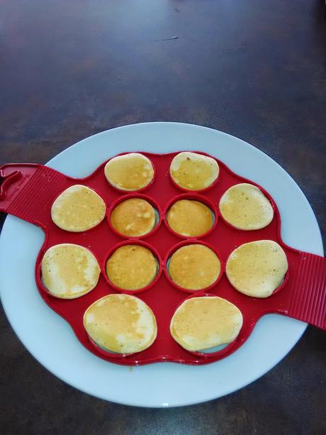 Nouveauté du catalogue : Plaque silicone à blinis Nouveauté du catalogue : Plaque silicone à blinis