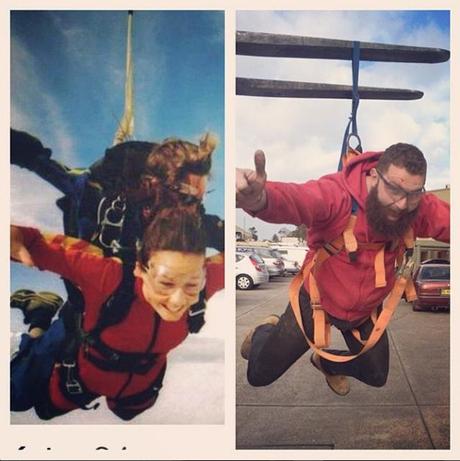 Il imite les poses des profils Tinder Jarrod-Allen800