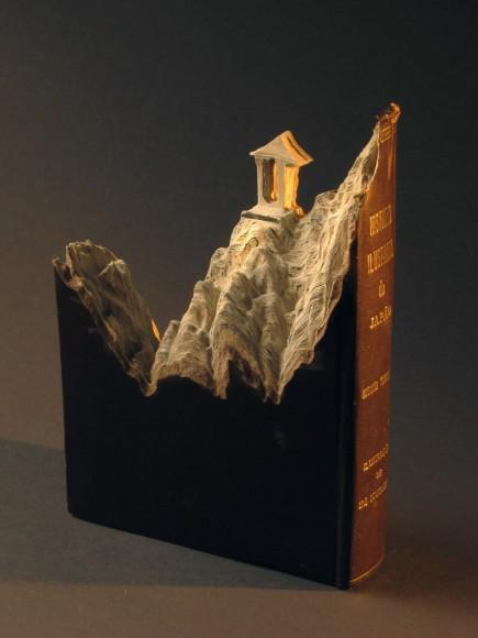 guy-laramee-sculpture sur livre mogwaii (8)