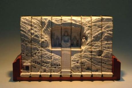 guy-laramee-sculpture sur livre mogwaii (1)