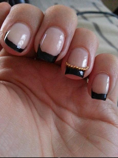 Nail art #1 : French noir Nail art #1 : French noir
