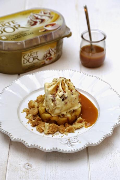 Tatin de pommes, coulis de caramel au beurre salé, crème glacée façon glacier saveur crème brûlée Tatin de pommes, coulis de caramel au beurre salé, crème glacée façon glacier saveur crème brûlée