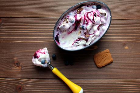 recette glace yaourt cheesecake myrtilles Frozen Yogurt façon cheesecake spéculoos myrtilles