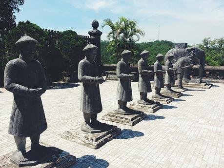 1ères images du Vietnam tombe