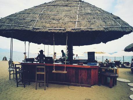 1ères images du Vietnam nha-trang