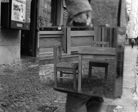PHOTOGRAPHY : THE MIRROR SUITCASE MAN the-mirror-suitcase-man-05
