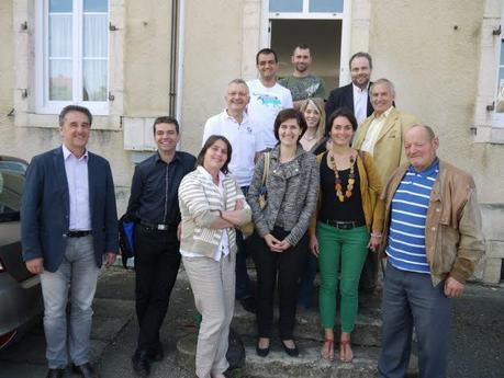 Le Progrès : La FabLab de Biarne fait désormais référence Les délégués de la Comcom, heureux d’avoir découvert Biarne ! Photo André Pinon