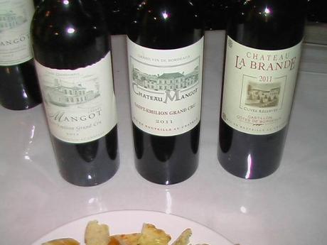 Dégustation des vins du millésime 2011 au Château Mangot (Saint Emilion) IMGA9973