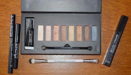 Illuminer son regard avec un make-up nude Illuminer son regard avec un make-up nude
