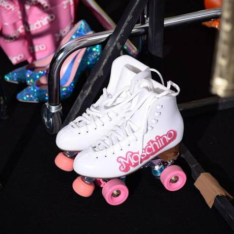 Moschino présente une collection 2015 inspirée de Barbie Moschino-SpringSummer-2015--07