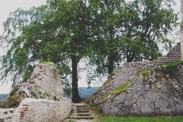 L’Alsace, entre grotte et château ! Chateau de Ferrette