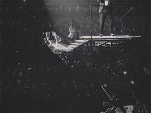 Vidéo: Un petit problème avec la moving stage à Adelaïde Vidéo: Un petit problème avec la moving stage à Adelaïde