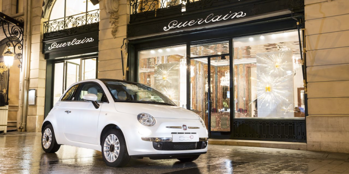 E-TV a Testé la FIAT 500 Vs La petite Robe noire de Guerlain ! E-TV a Testé la FIAT 500 Vs La petite Robe noire de Guerlain !