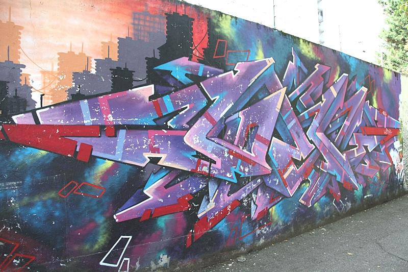 Des graffitis à la Queue d’Arve IMG_0337-sssssssss.jpg