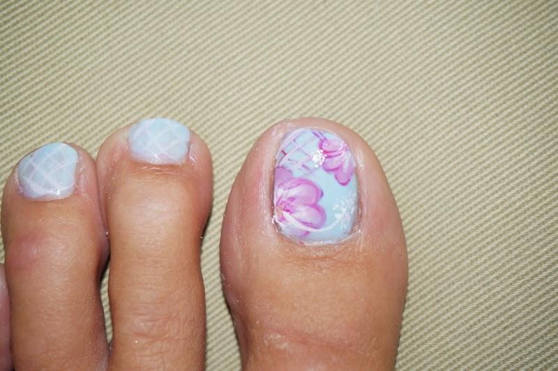 Fleurs de petons et quadrillage Fleurs de petons et quadrillage